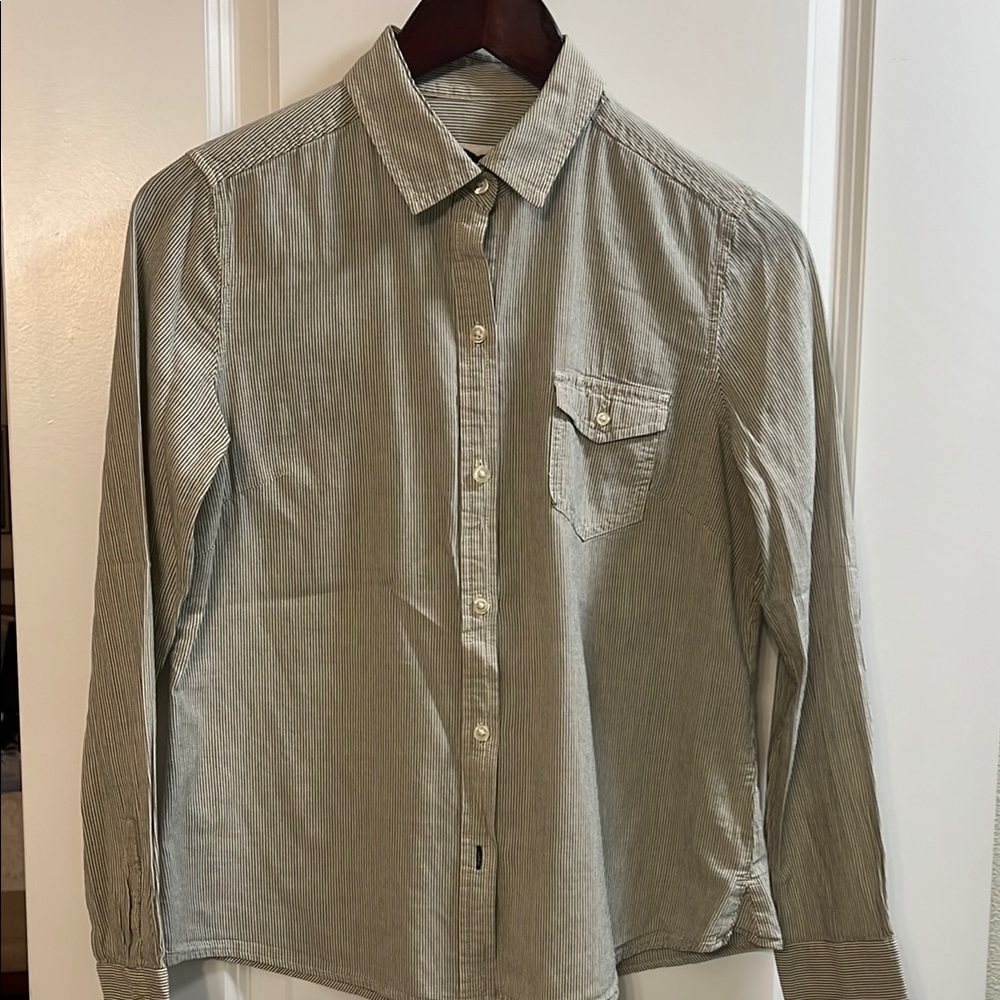 Banana Republic Olive Green and Off White Stripe Blouse Lightweight Cotton Top